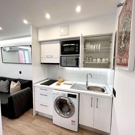 Apartment In The Heart Of Madrid-Piso En Malasana Εξωτερικό φωτογραφία
