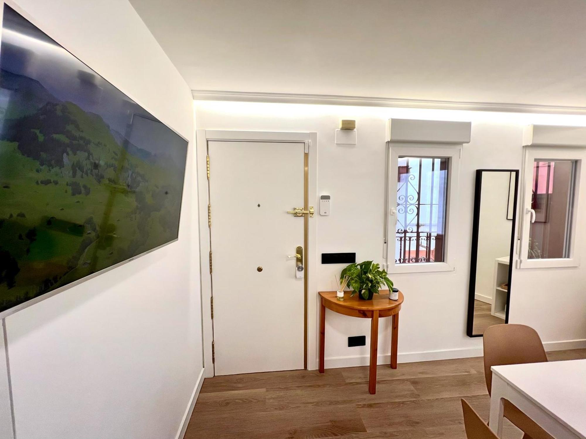Apartment In The Heart Of Madrid-Piso En Malasana Εξωτερικό φωτογραφία