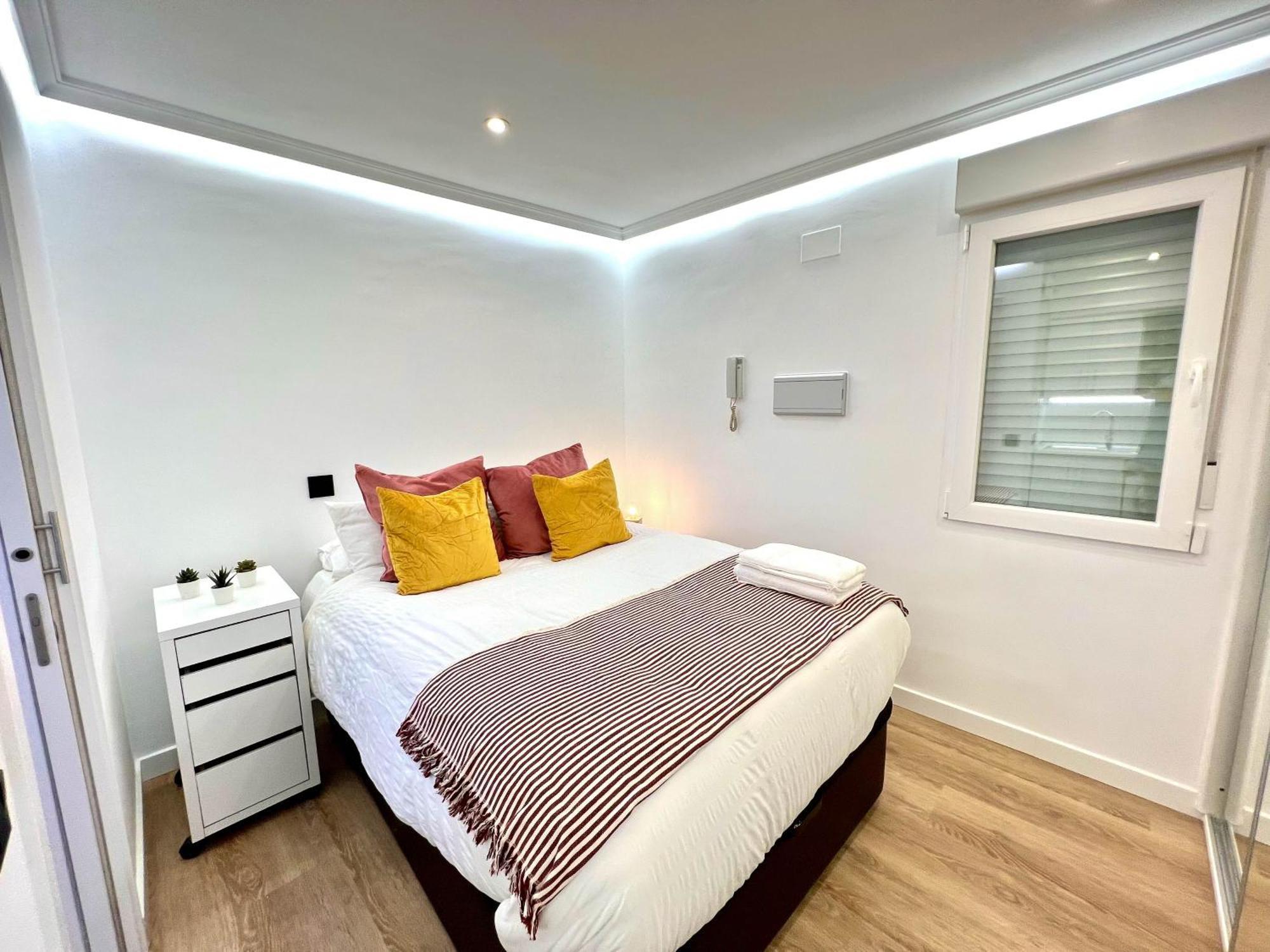 Apartment In The Heart Of Madrid-Piso En Malasana Εξωτερικό φωτογραφία