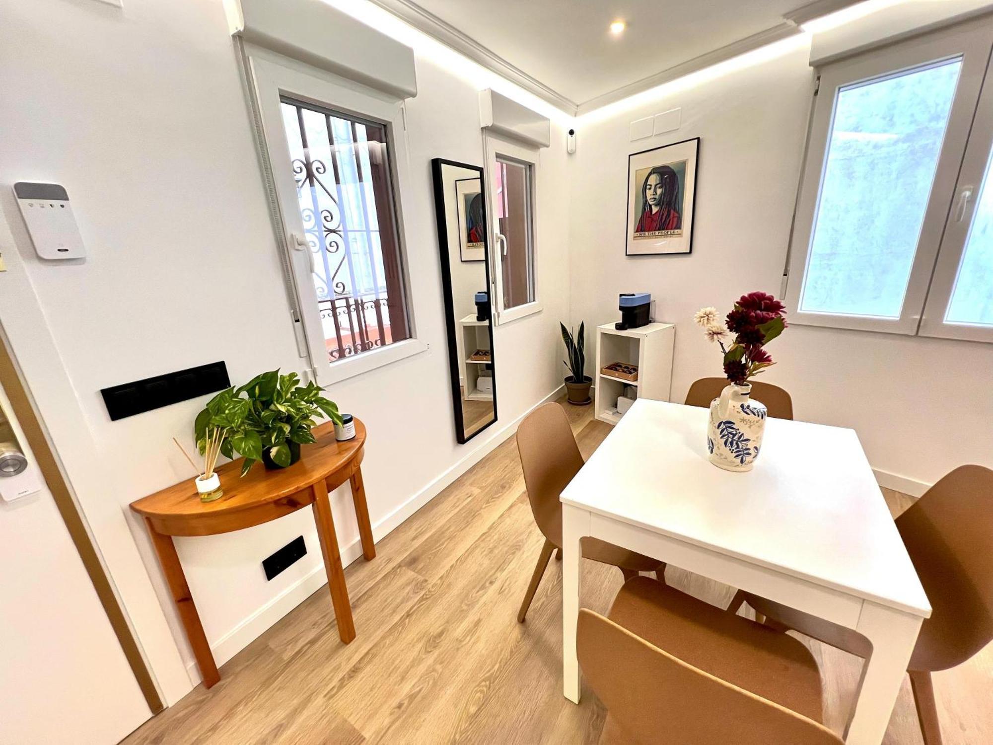 Apartment In The Heart Of Madrid-Piso En Malasana Εξωτερικό φωτογραφία